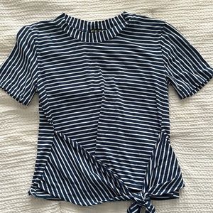 Striped Women’s Medium Short-Sleeve Top